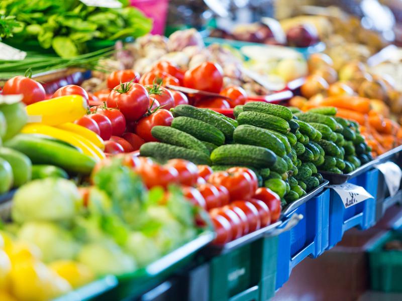 produce on shelf